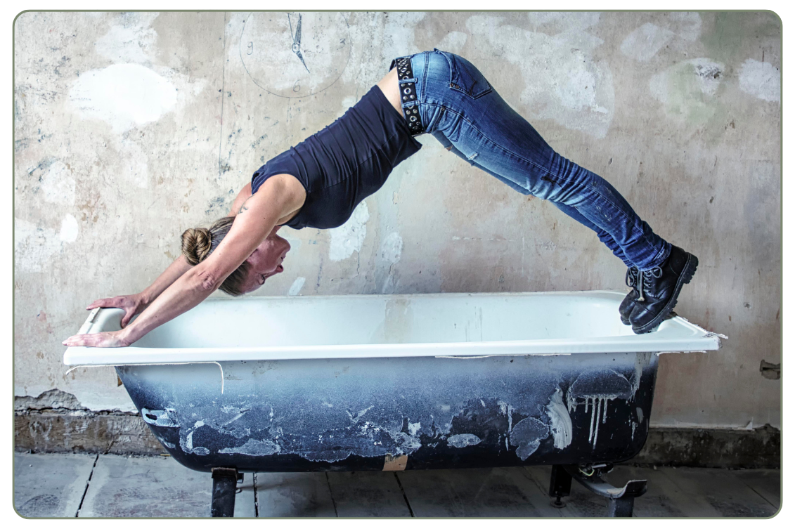 Jana Kinback bietet vielfältige Bewegungskurse für jedes Level an.